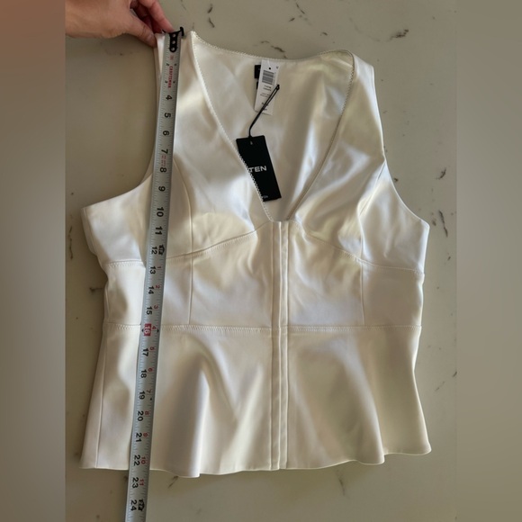 Aritzia Canape Satin Light Birch Top NWT - Picture 9 of 9